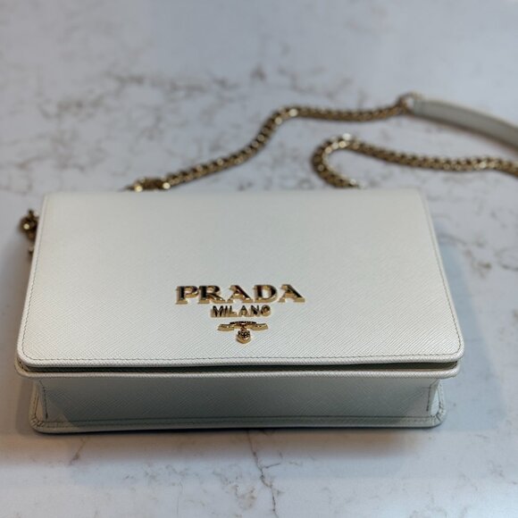 Prada white Saffiano Leather Purse with Gold chain - Picture 2 of 6